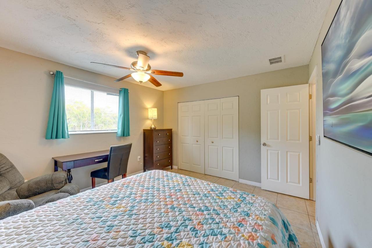 Dog-Friendly Home With Yard About 6 Miles To The Beach! 萨拉索塔 外观 照片